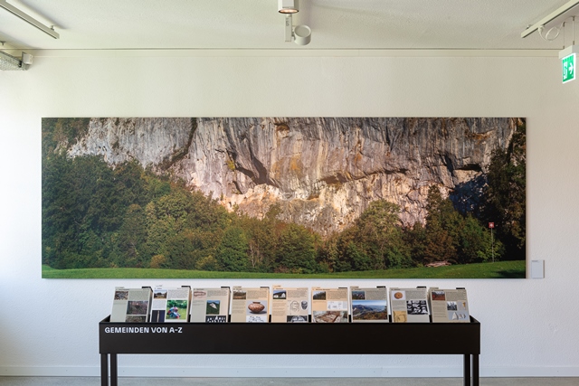 «Zettelkasten» mit archäologischen Portraits der über 100 Gemeinden des Kantons