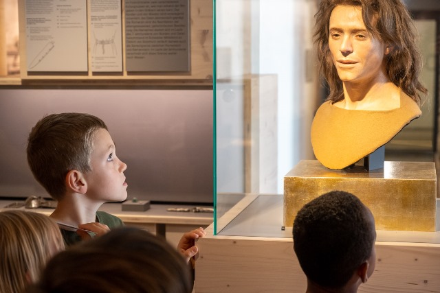 Rekonstruktion eines Gesichts eines Mannes aus dem Frühmittelalter