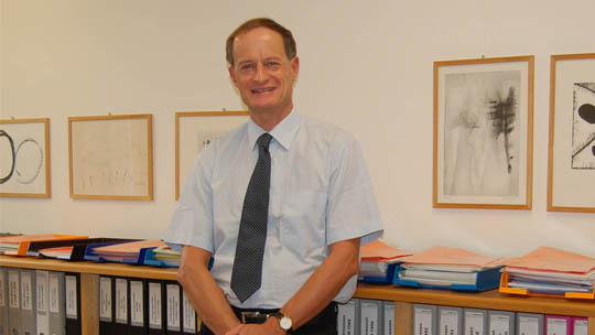 Porträt Dr. Dieter Altenburger