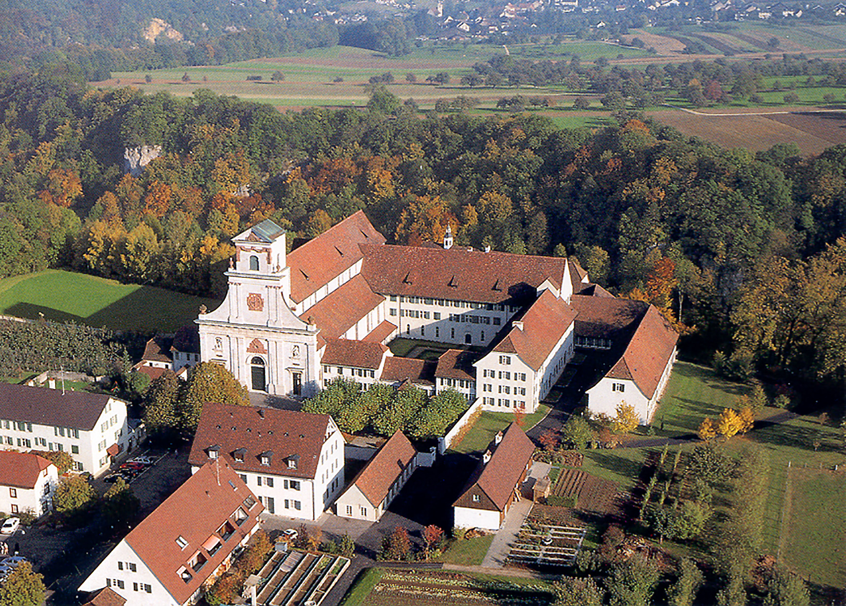 Das Kloster Mariastein, eine Luftansicht