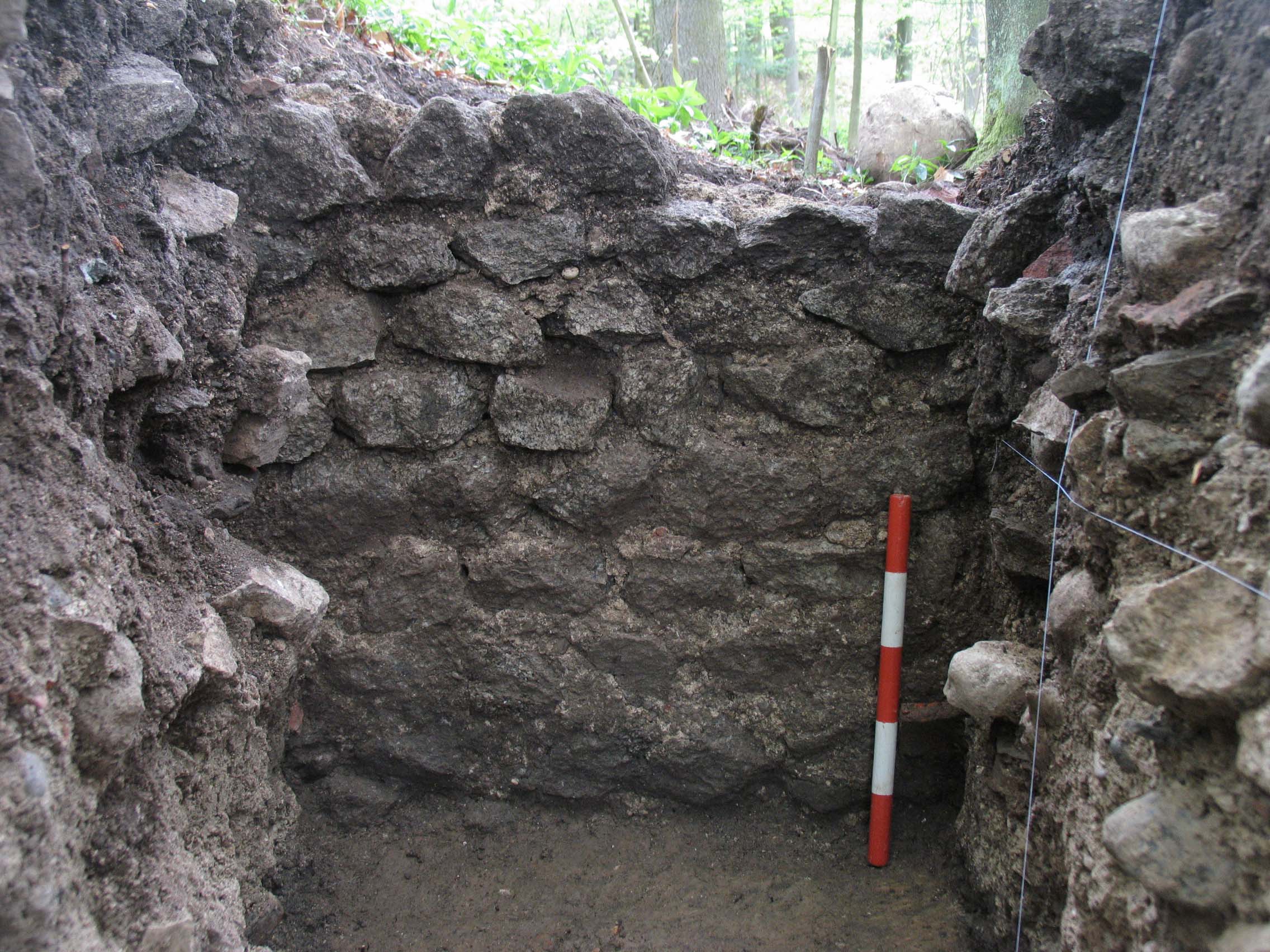 Schnitt 6, Detail. Mauer der römischen Villa