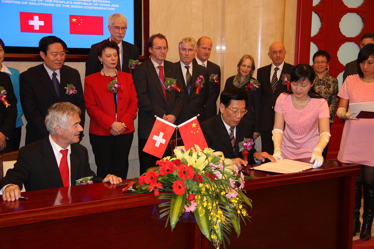 Bild 1 - Die Solothurner Regierungsratsdelegation