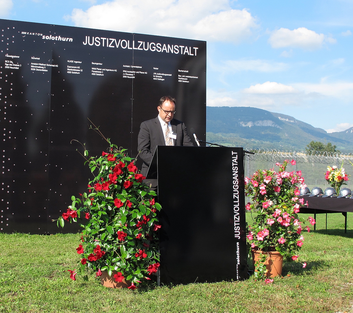 Bild 6 - Spatenstich JVA Solothurn 22.09.11