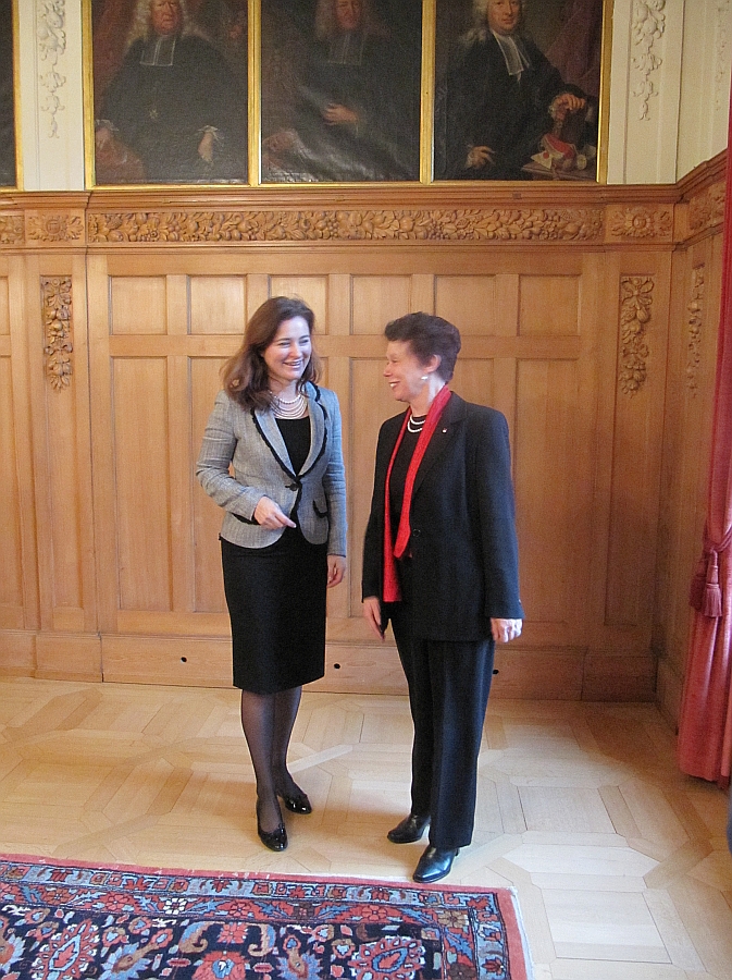 Bild 1 - Esther Gassler empfing österreichische Handelsdelegierte