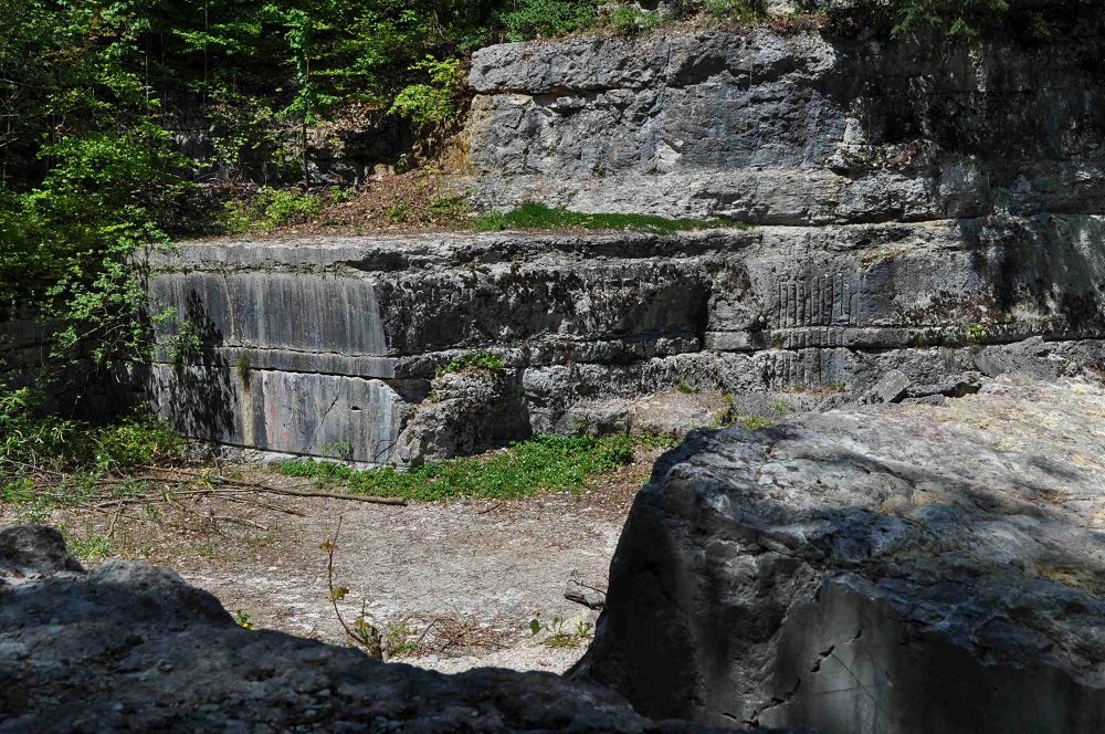 Feldbrunnen-St. Niklaus, Teilansicht des Steinbruchs St. Niklaus.