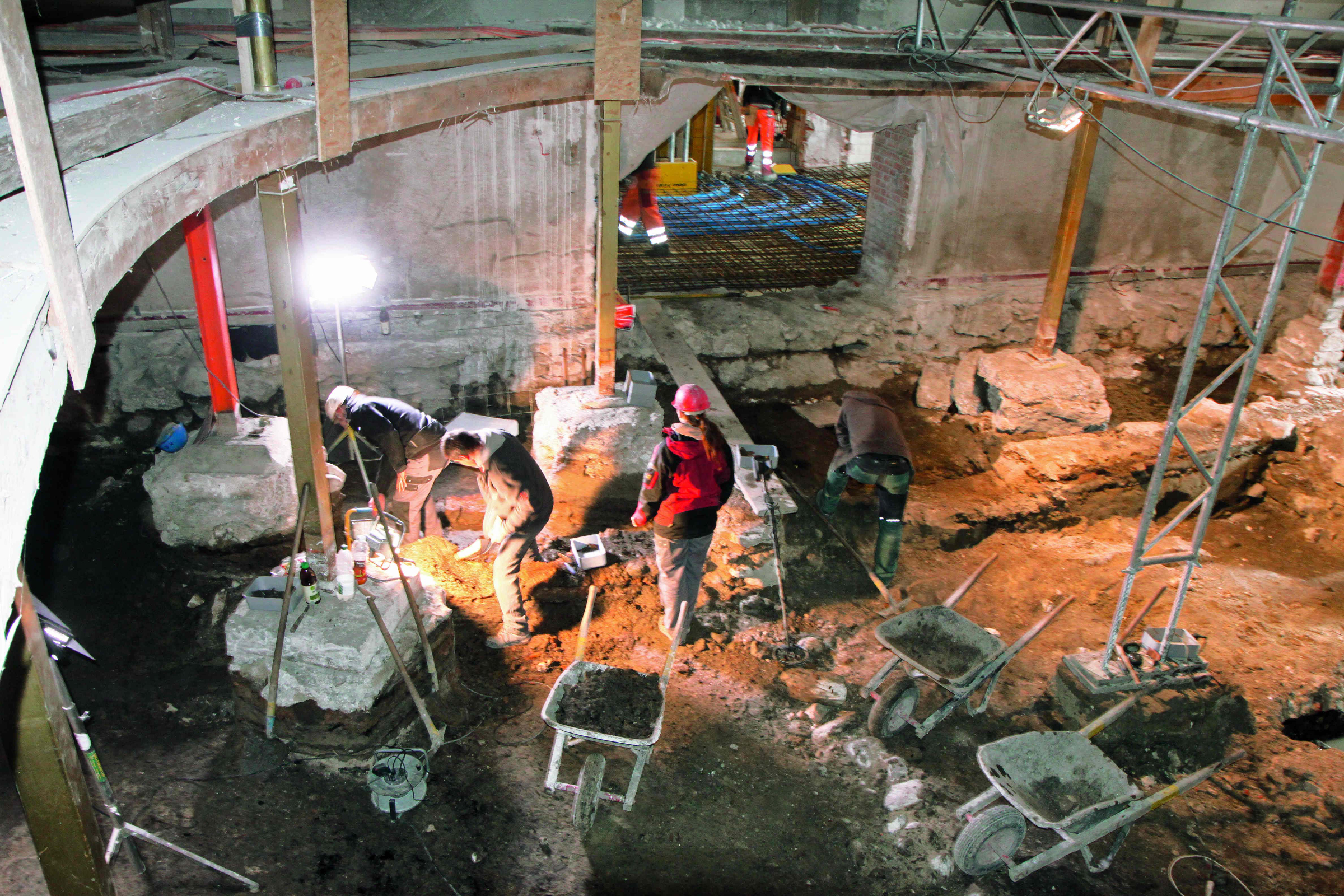 Archäologische Ausgrabungen im Saal des Stadttheaters Solothurn.
Foto: Kantonsarchäologie Solothurn.