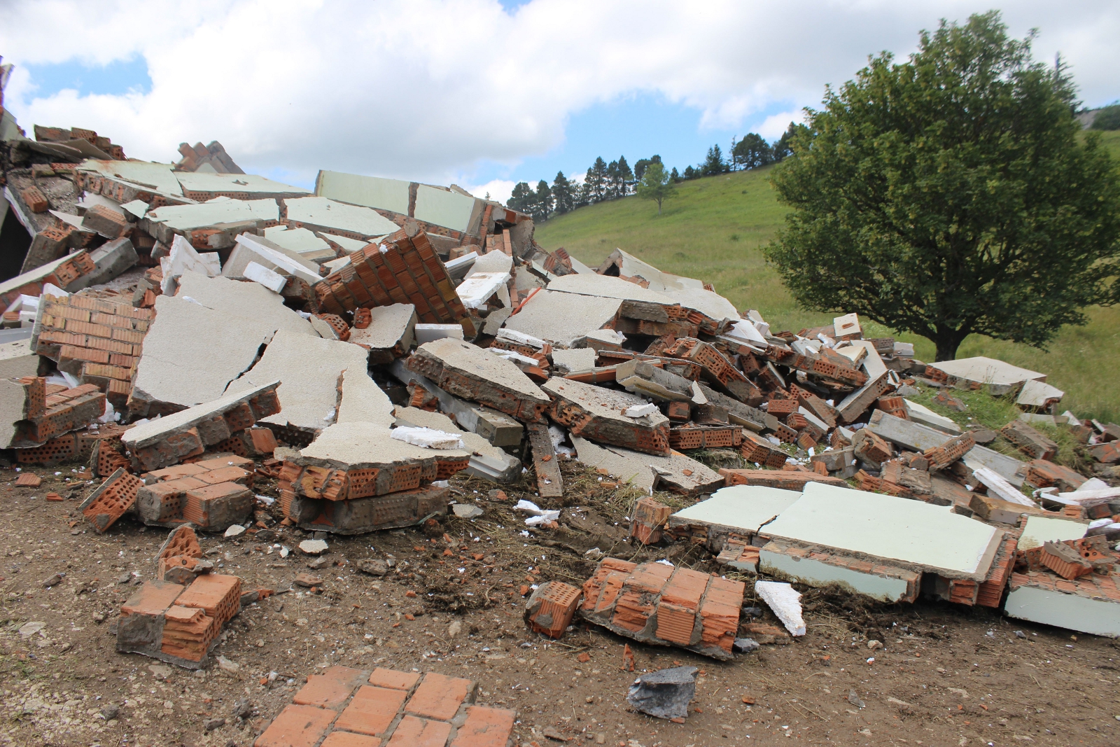 Abbrucharbeiten auf dem Bettlachstock